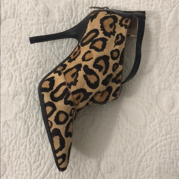 - Leopard Fur ankle boots - Picture 4 of 8